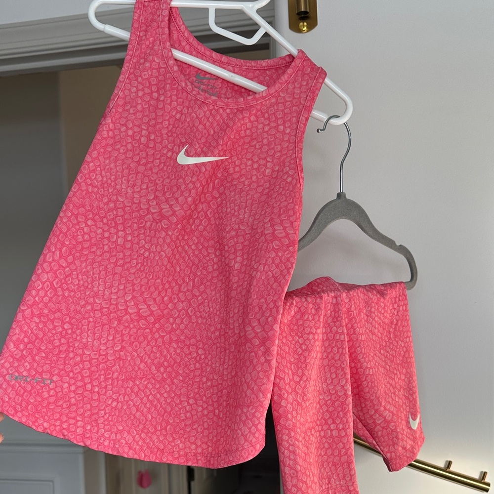 Nike Kids Pink Workout set